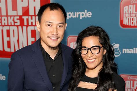 justin haluta|Why Did Ali Wong & Her Husband Justin Hakuta。